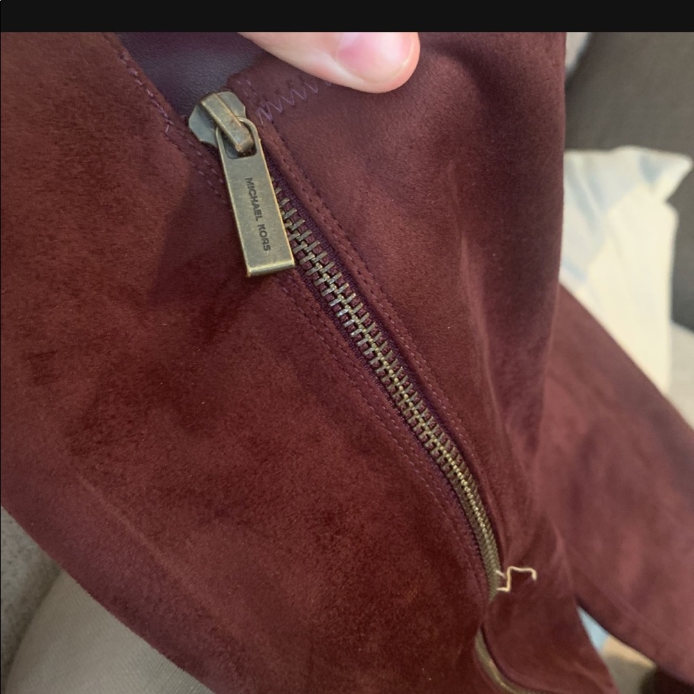 Michael kors burgundy boots - Picture 2 of 8
